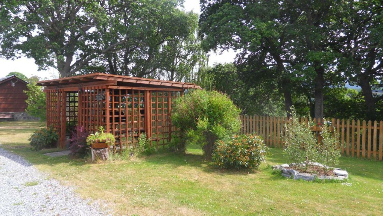 Meadowside Cottages Balavil Zewnętrze zdjęcie
