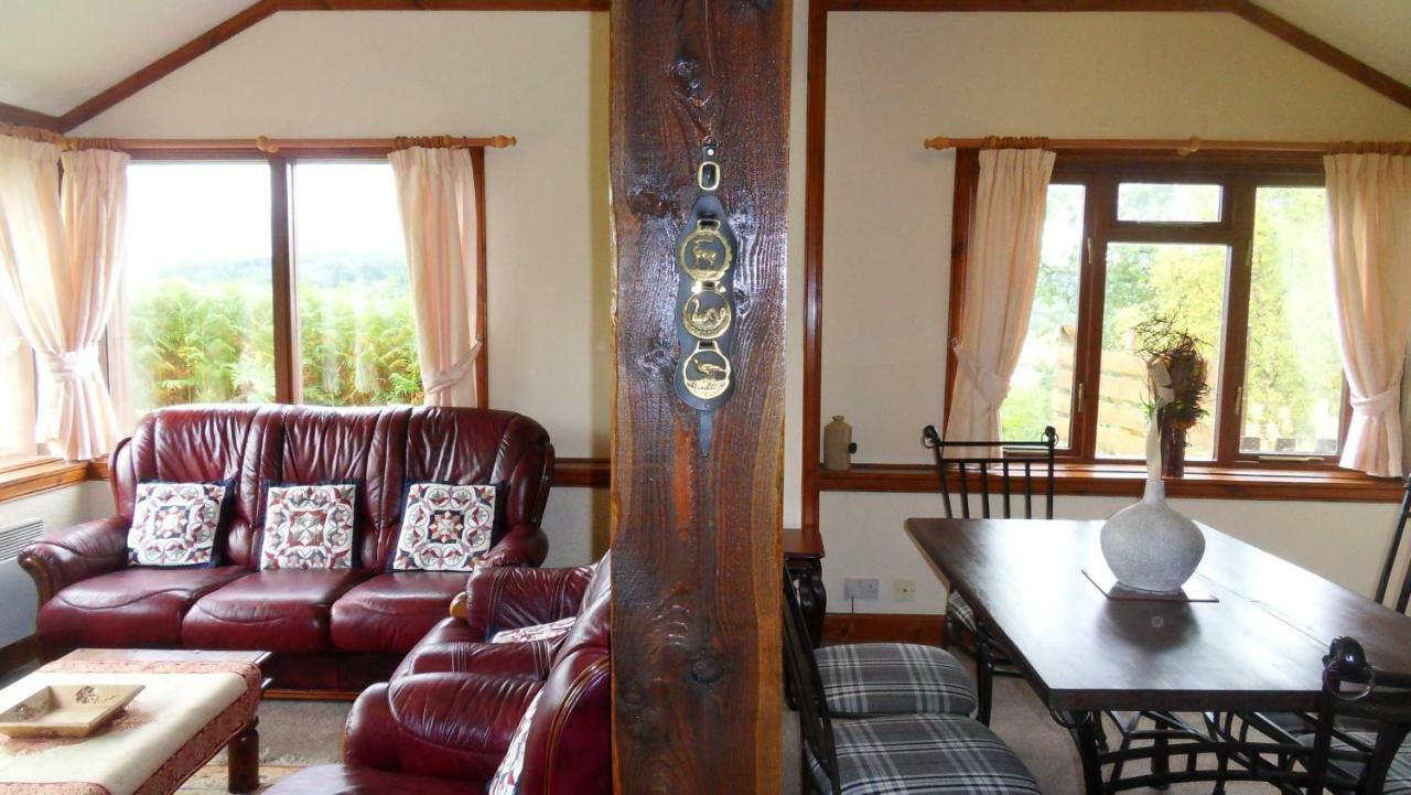 Meadowside Cottages Balavil Zewnętrze zdjęcie